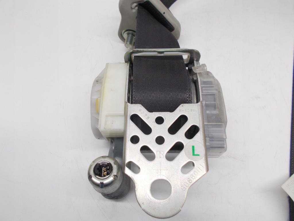 фото №3, Daihatsu trevis pas безопасности левый перед