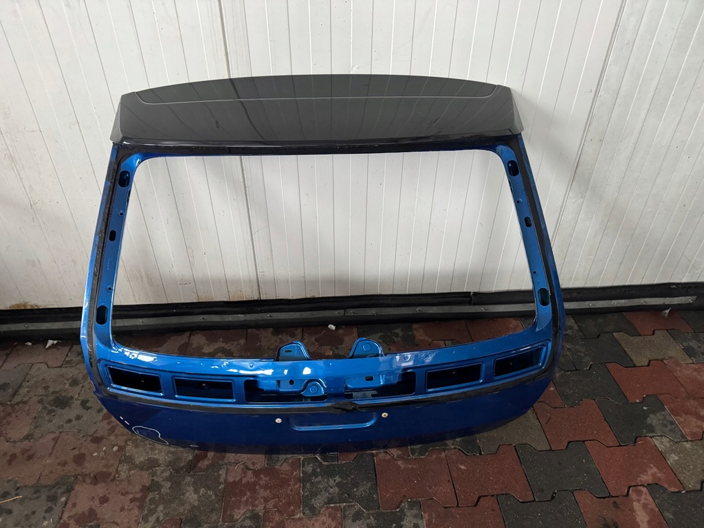 фото №2, Skoda rapid spaceback кришка багажника задня giełda poznań