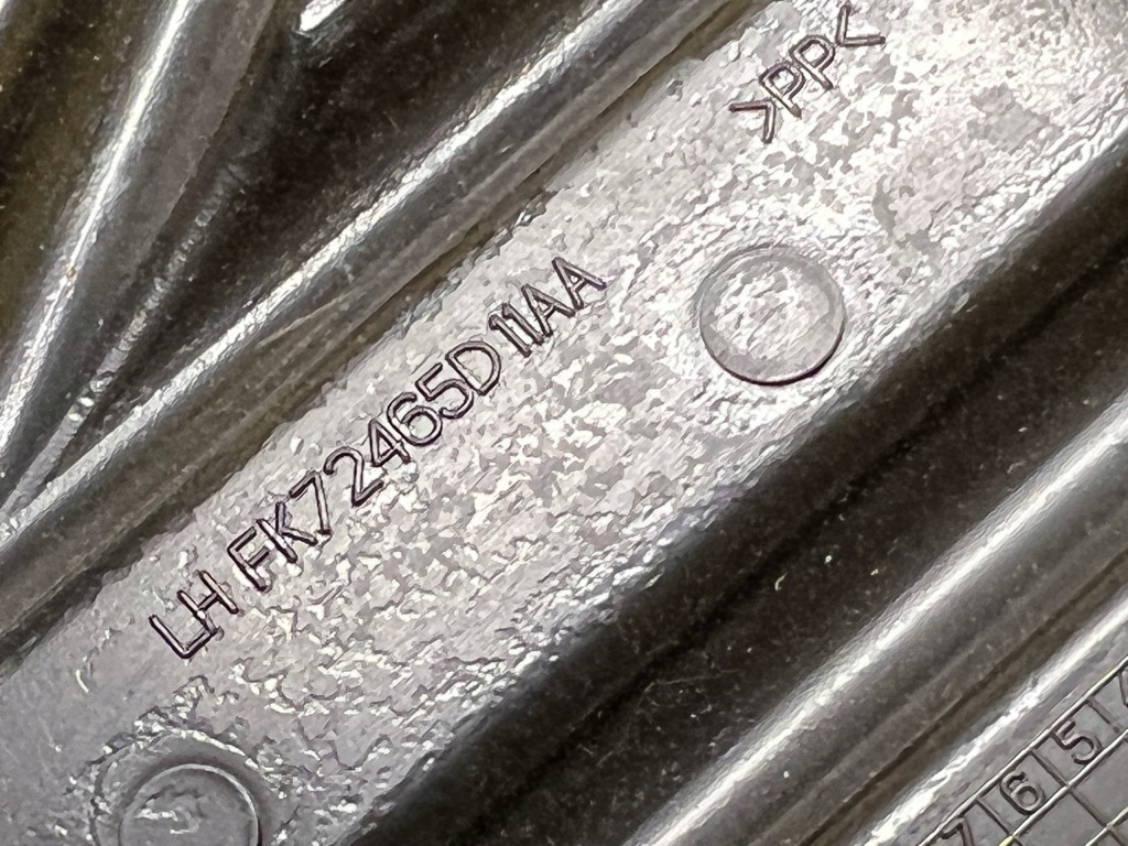 фото №4, Захист пластик заглушка ліва lr discovery v l550