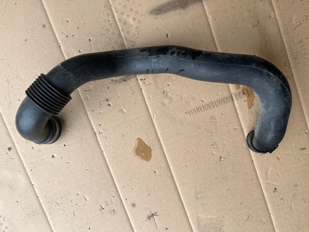 фото №2, Труба шланг интеркулер renault master ii 2003-2010 8200261963