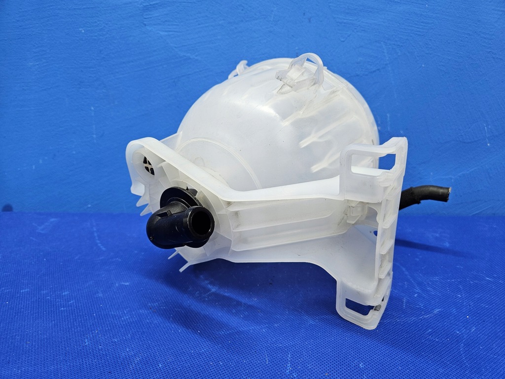 фото №5, Audi q8 e-tron 55 бак розширювальний 4ke121405 кронштейн 4kl121412