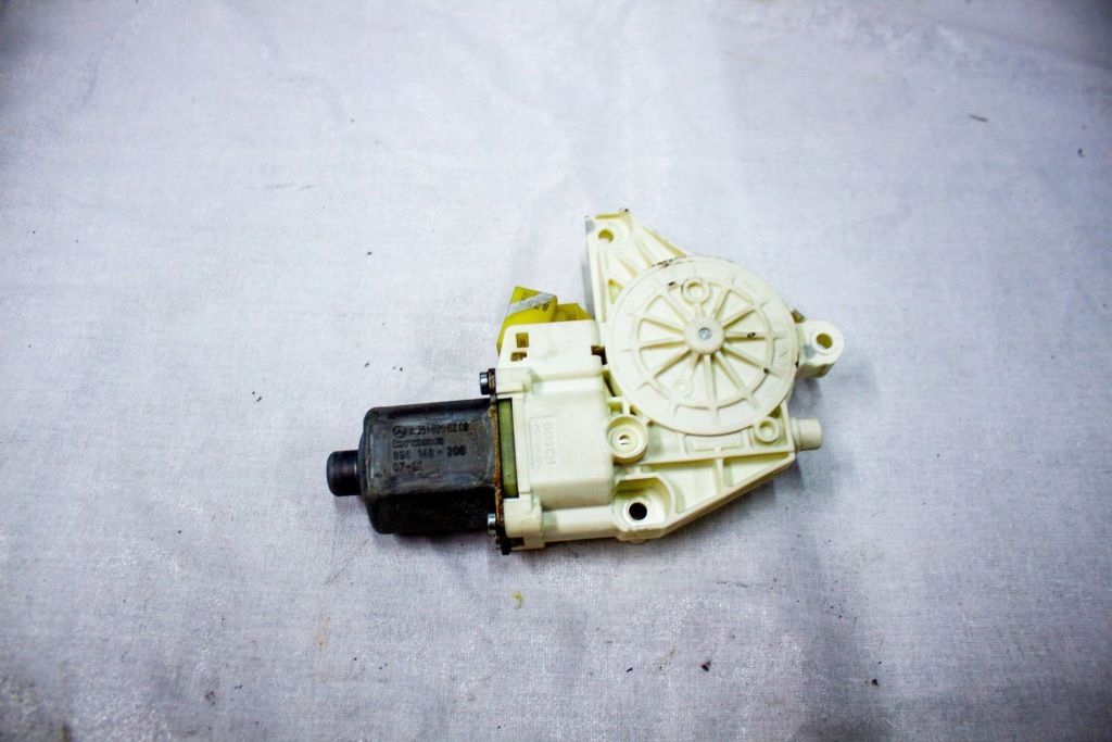 фото №3, Mercedes-benz r w251 2008 двигатели окон