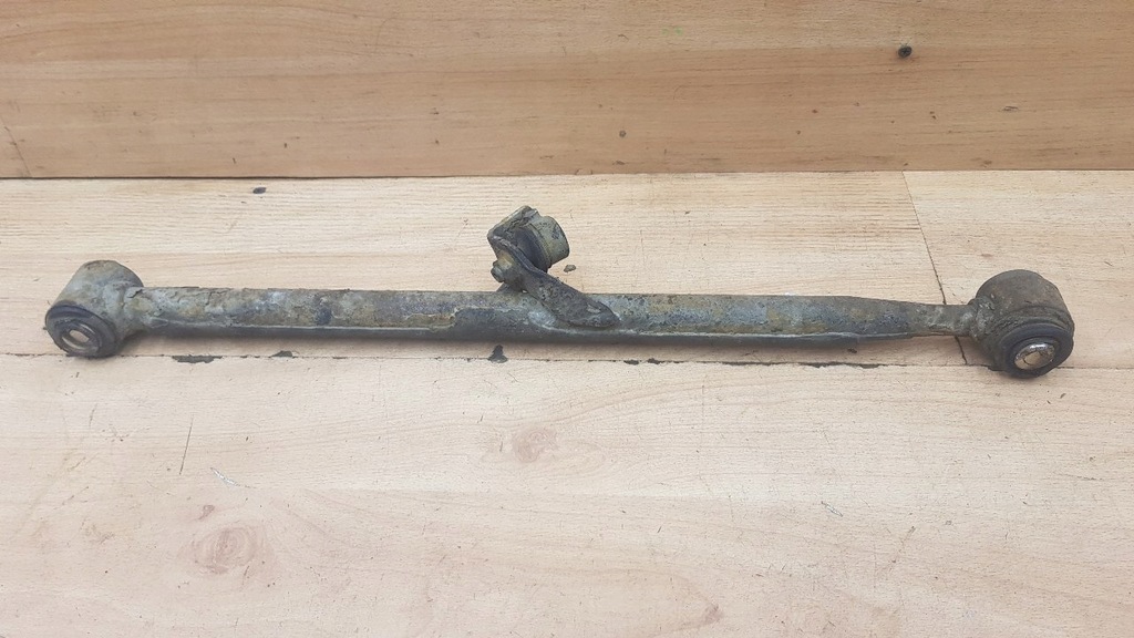 фото №2, Важіль задня правий задній toyota rav4 ii