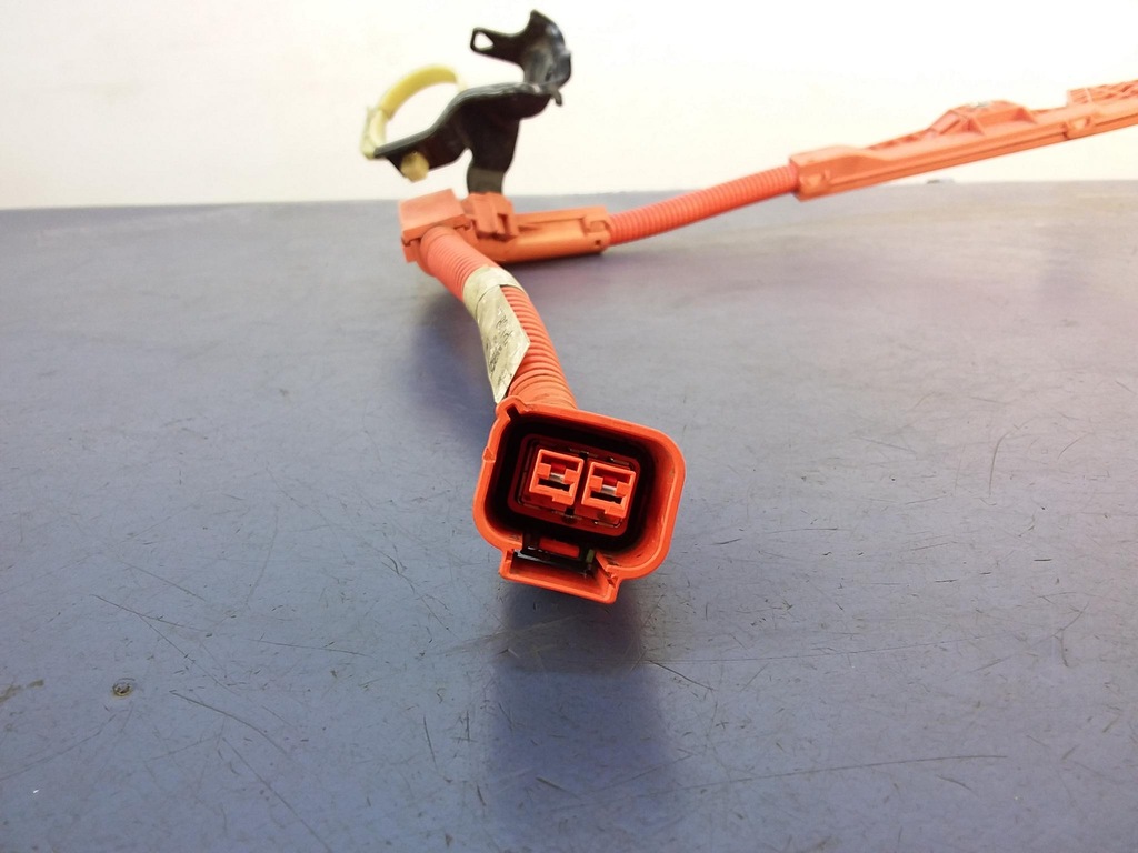 фото №4, Corolla e21 2.0 hybrid кабель шланг зарядний