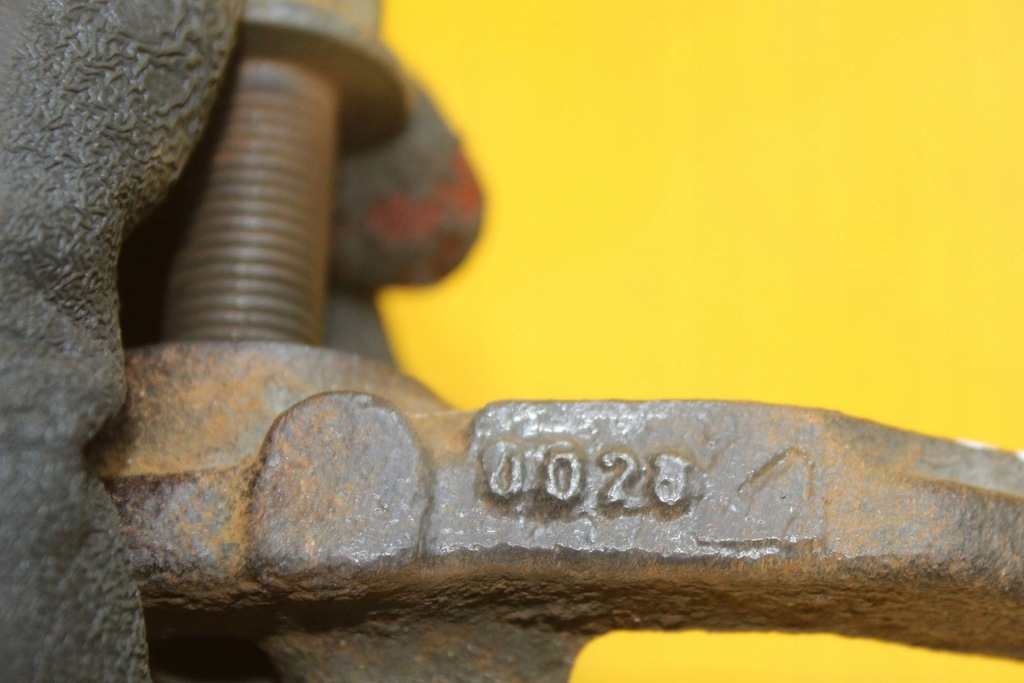 фото №7, Скоба скоба суппорт правый задняя двойник mercedes sprinter i 285mm