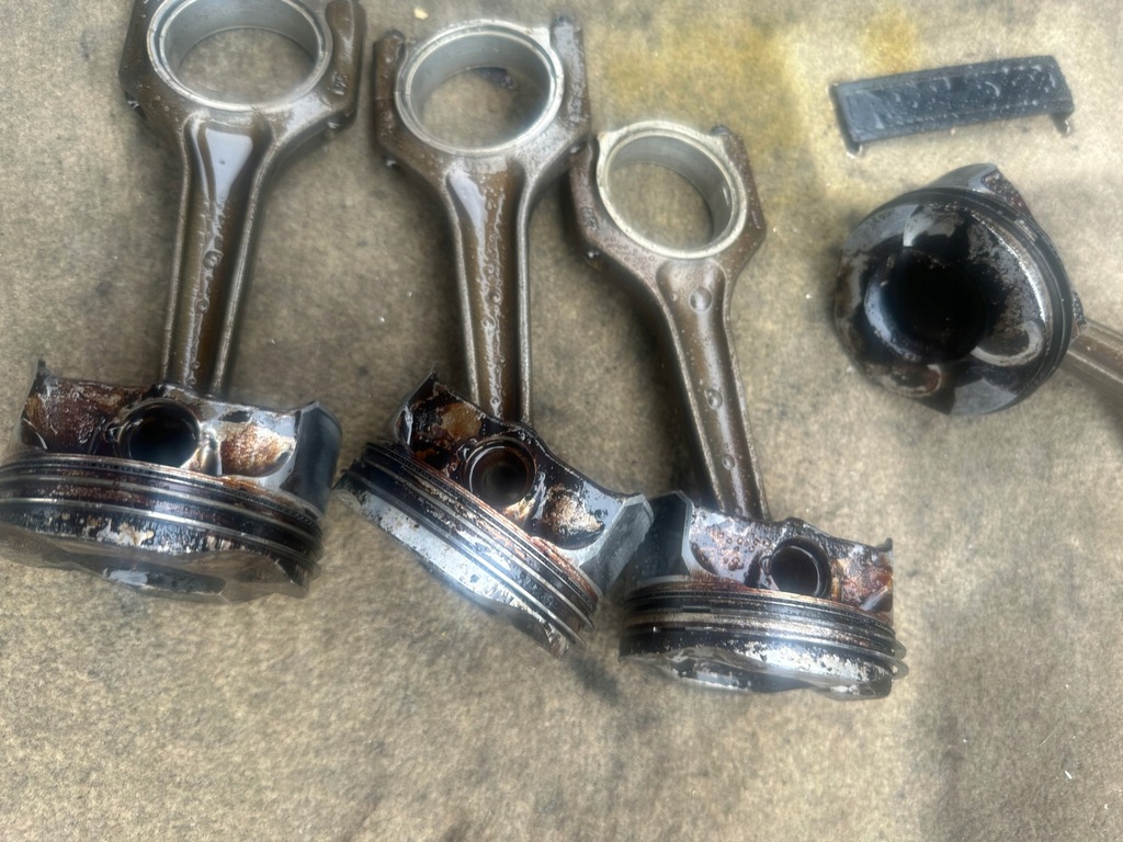 фото №1, Opel 1.8 16v a18xer поршень шатунів