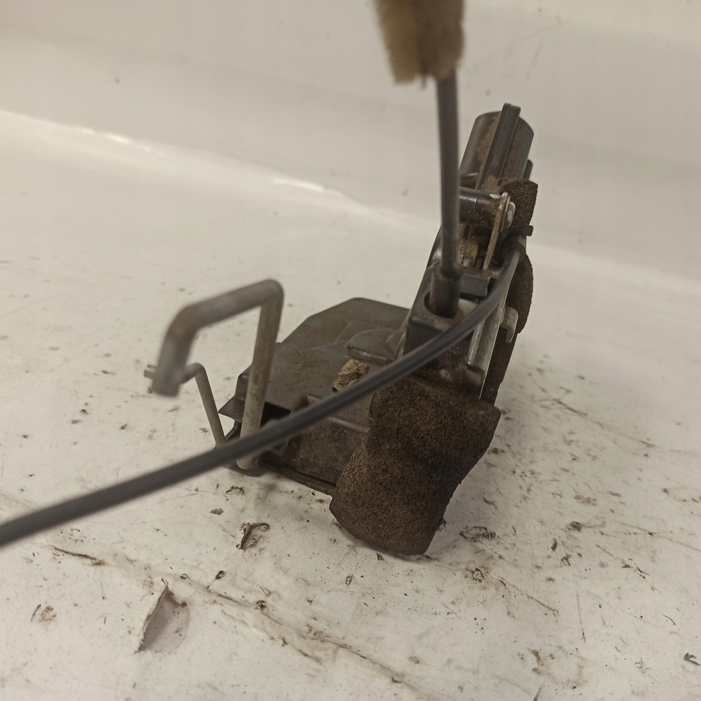 фото №9, Mazda 3 1 i bk замок двері лівий перед передній eu b83-b85-l