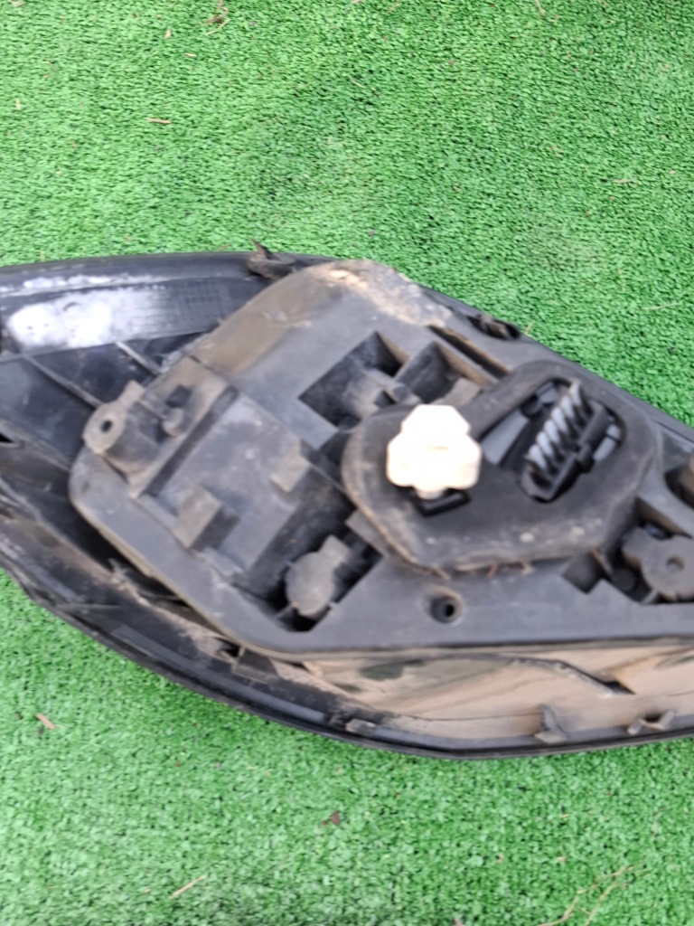 фото №5, Вкладиш лампи лівий задня renault twingo 2