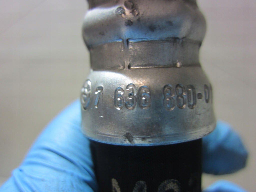 фото №15, Bmw 7 f02 f10 f07 n55 шланг радиатора масла подающий 17227636879 7636879