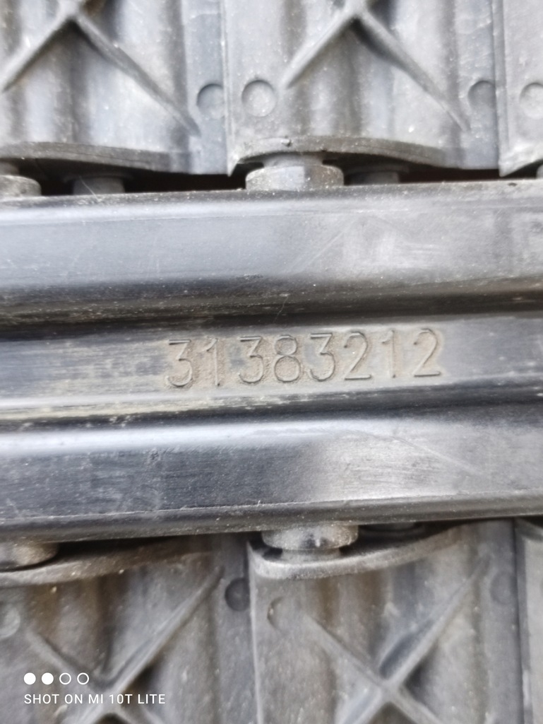 фото №5, Volvo v90 s90 жалюзі електрична нижня 31383212