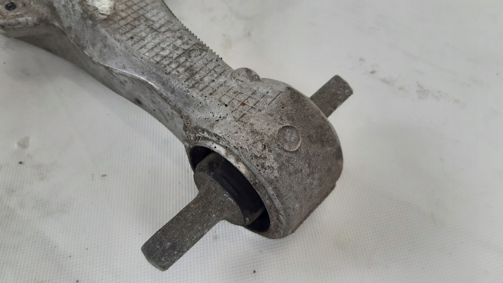 фото №6, Volvo s90/v90 важіль правий задня 31387210