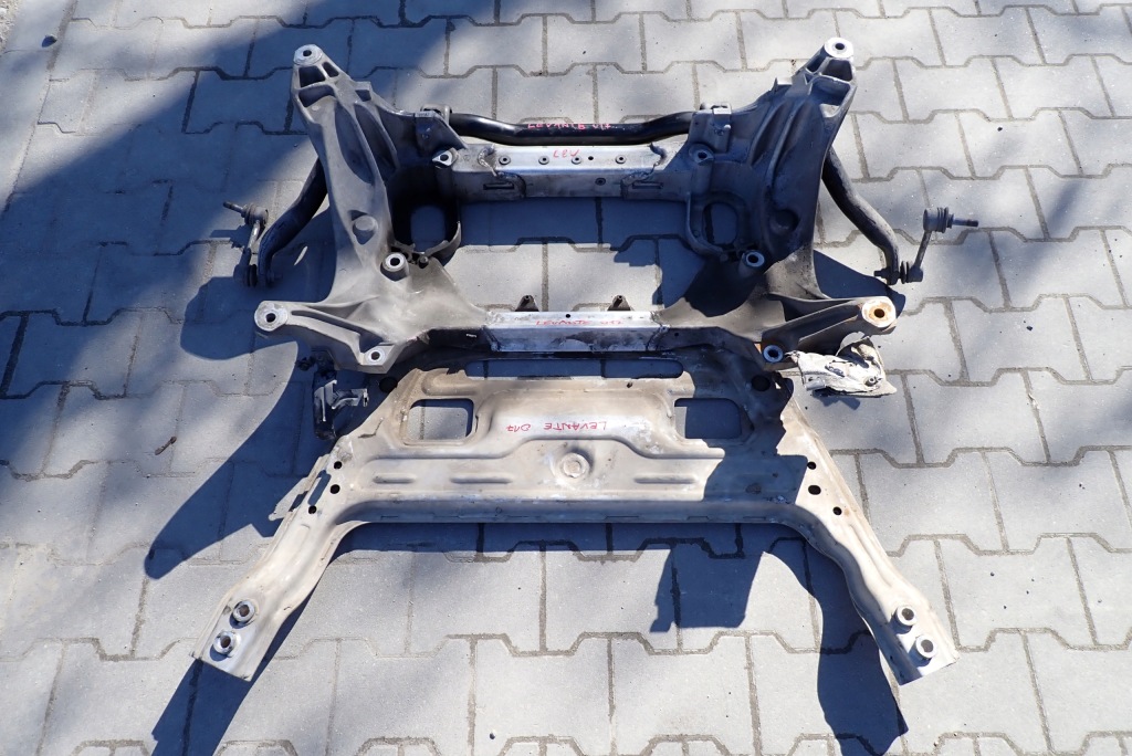 фото №1, Підрамник підрамник перед maserati levante 2017