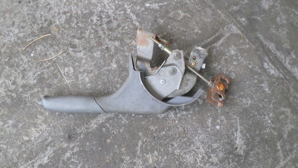 фото №1, Toyota yaris verso i 1.3vvti важіль ручного