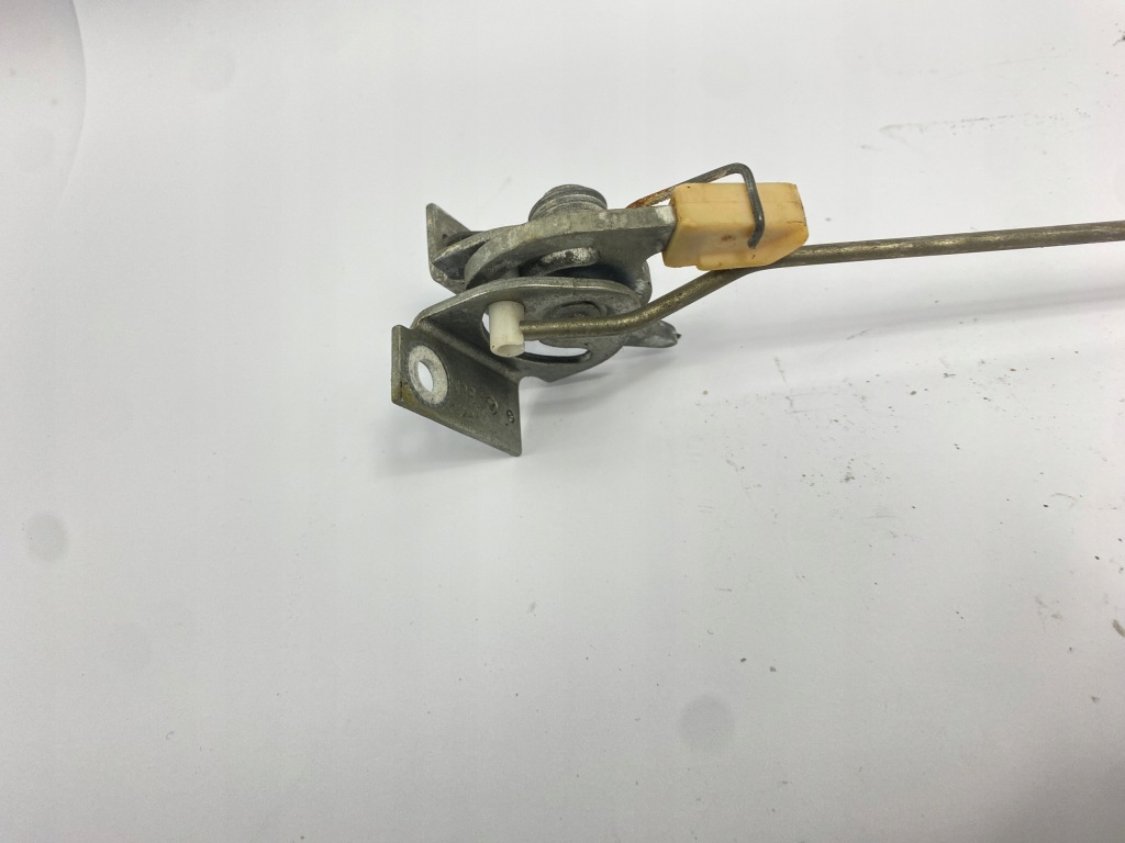 Механізм obalania задній сидіння спинка замок замки mercedes w124 універсал Київ