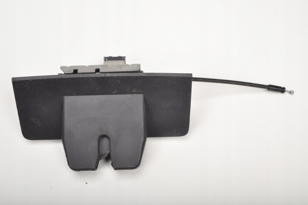 фото №1, Volvo xc60 i замок багажника крышки 31440489