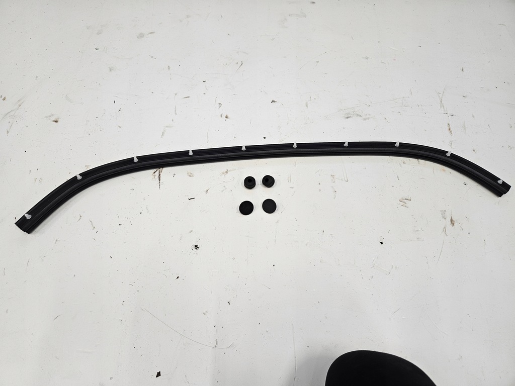 фото №1, Прокладка капот renault austral espace vi