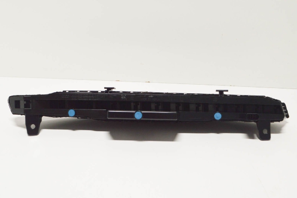 фото №6, Audi q7 4l бампер передний левый поворотник новый оригинальный 4l0953041e