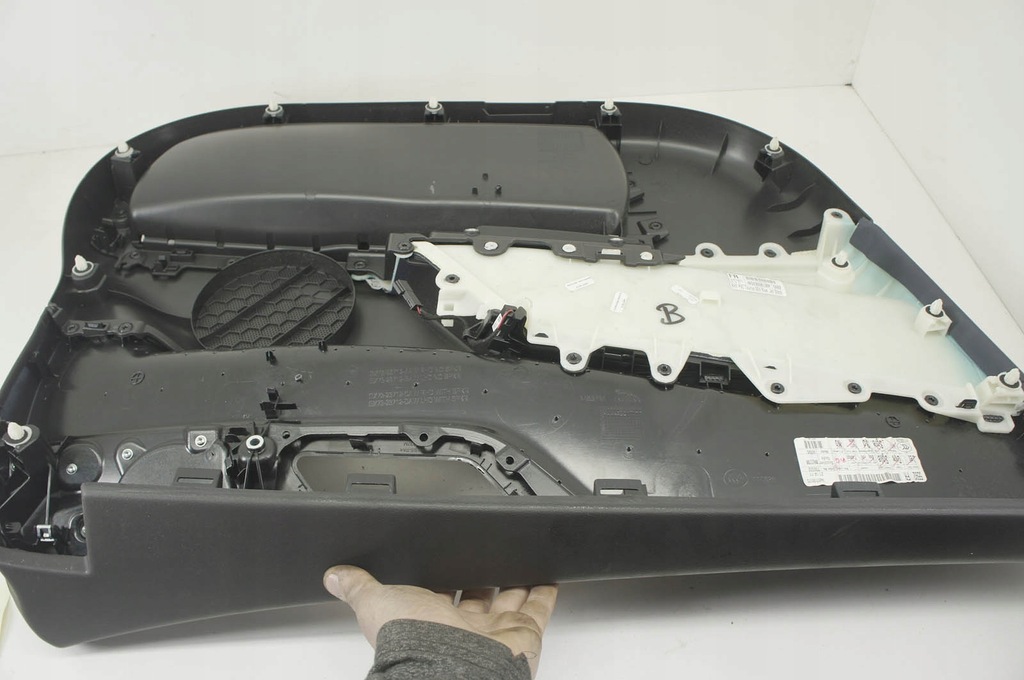 фото №7, Fp039 jaguar xe x760 обшивка оббивка правий перед