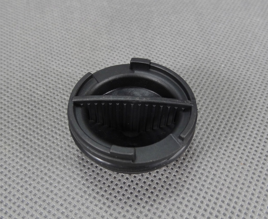 фото №10, Набор 10szt. крышка сливной масла, поддон масляная ford оригинальный номер 1871598