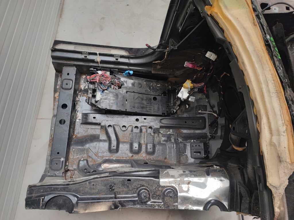 фото №7, Чверть лонжерон ліва передня лівий перед mercedes w213