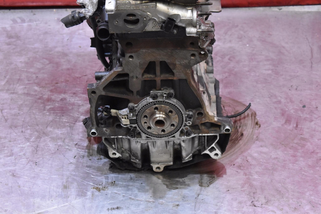 фото №16, Двигун блок двигуна дизель насос cxm 04l130755e seat toledo 4 iv 1.6 tdi 105 km