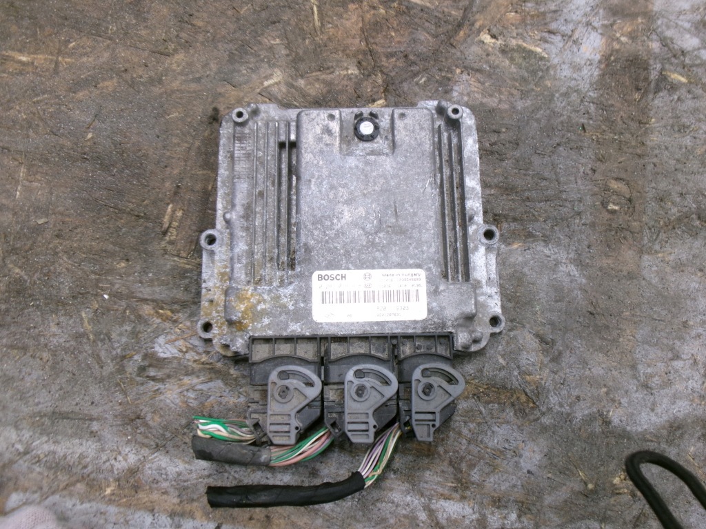 фото №1, Renault espace iv бортовий комп'ютер блок керування 2.0 dci 8201119303
