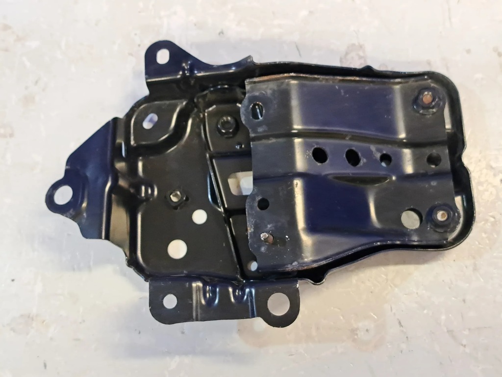 фото №3, Lexus rx 450h 2021 корпус аккумуляторов