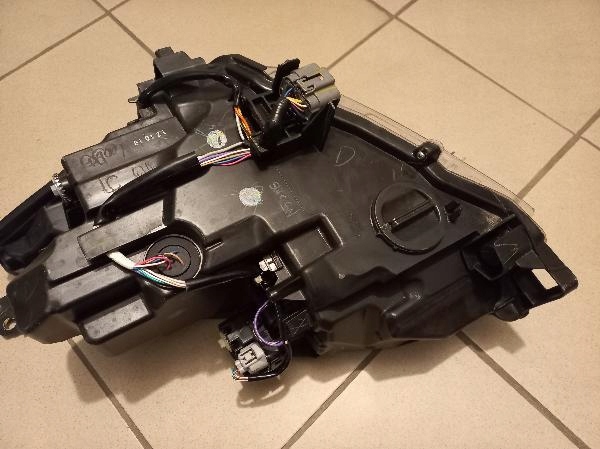 фото №11, Mazda ii 2 led лампа передня перед права