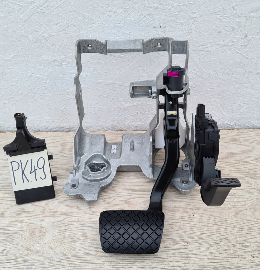 фото №1, Каркас, педали audi a5 sportback 8k1721117