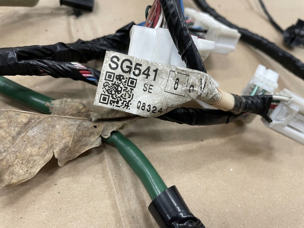 фото №9, Замок электропроводка петли дверь левый перед subaru forester 4 iv sj 12-18r