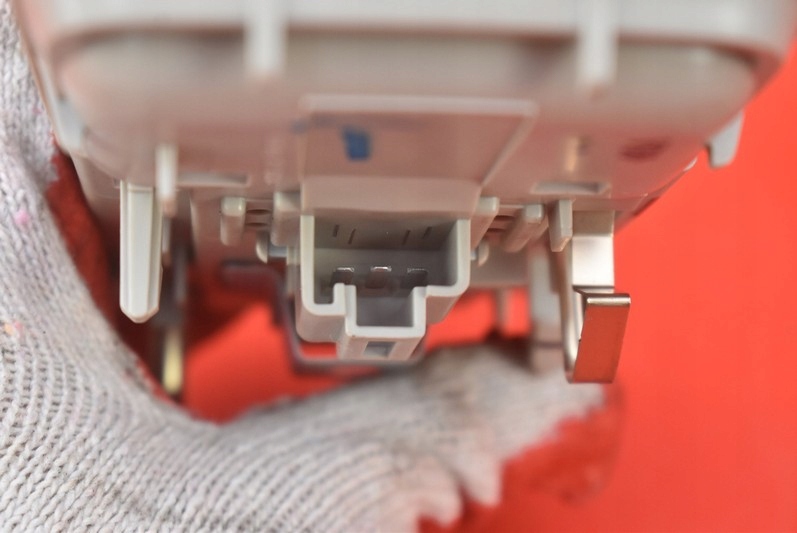 фото №7, Лампа освещение салона задняя nissan pulsar 14r