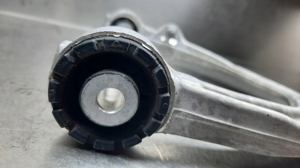 фото №6, Важіль перед передній правий верхній 31360633 volvo xc60 ii xc90 ii