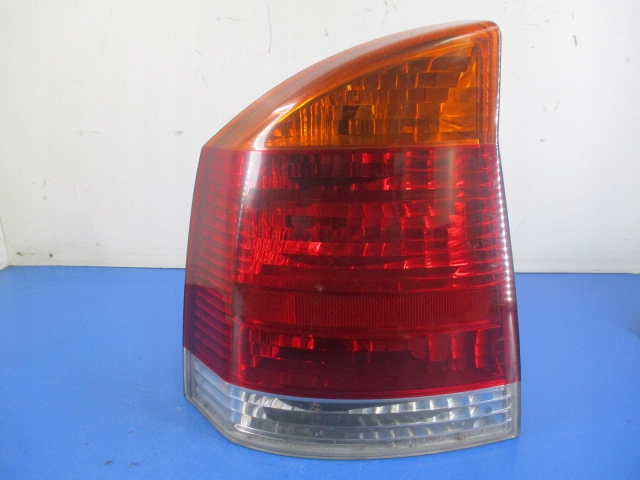 фото №1, Opel vectra c sedan лампа задняя левая yorka