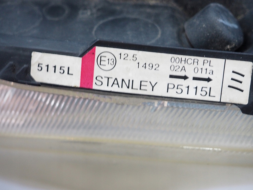 фото №8, Mazda 5 фара левый лампа передняя левая kompl.