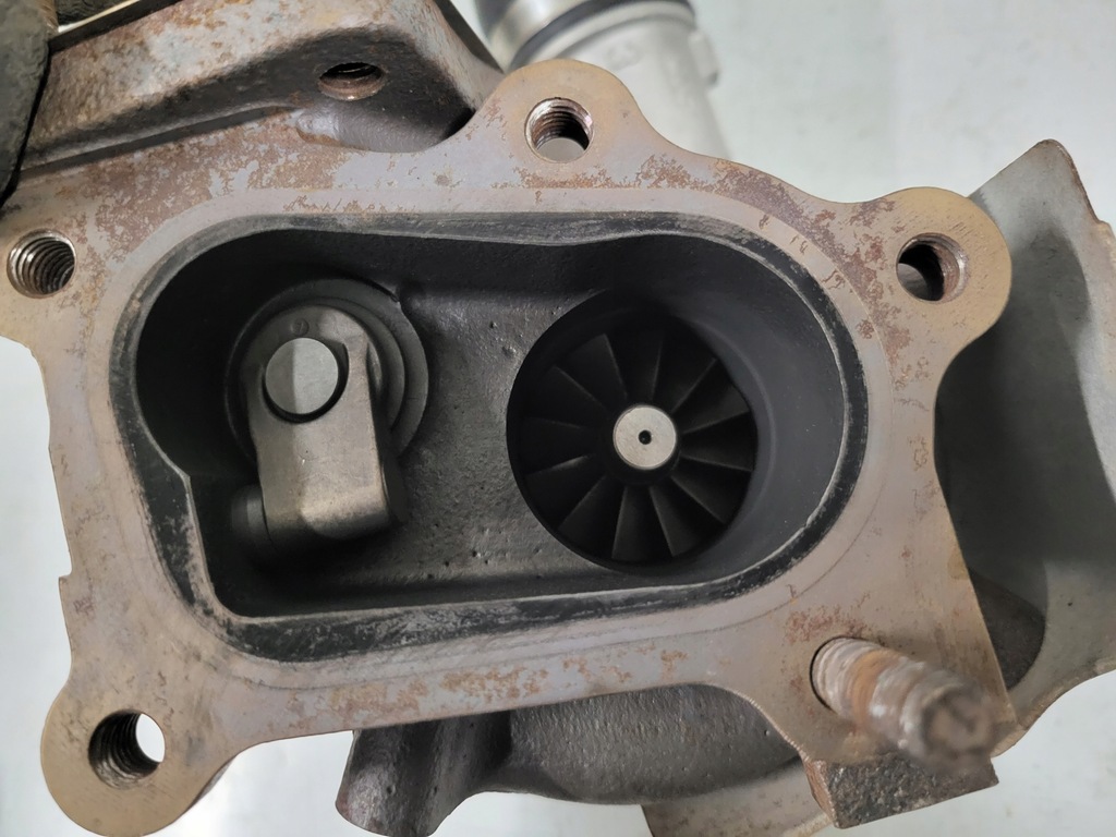 фото №9, Mazda 3 bl 11r mps mzr 2.3 disi turbo турбонагнетатель турбина l3