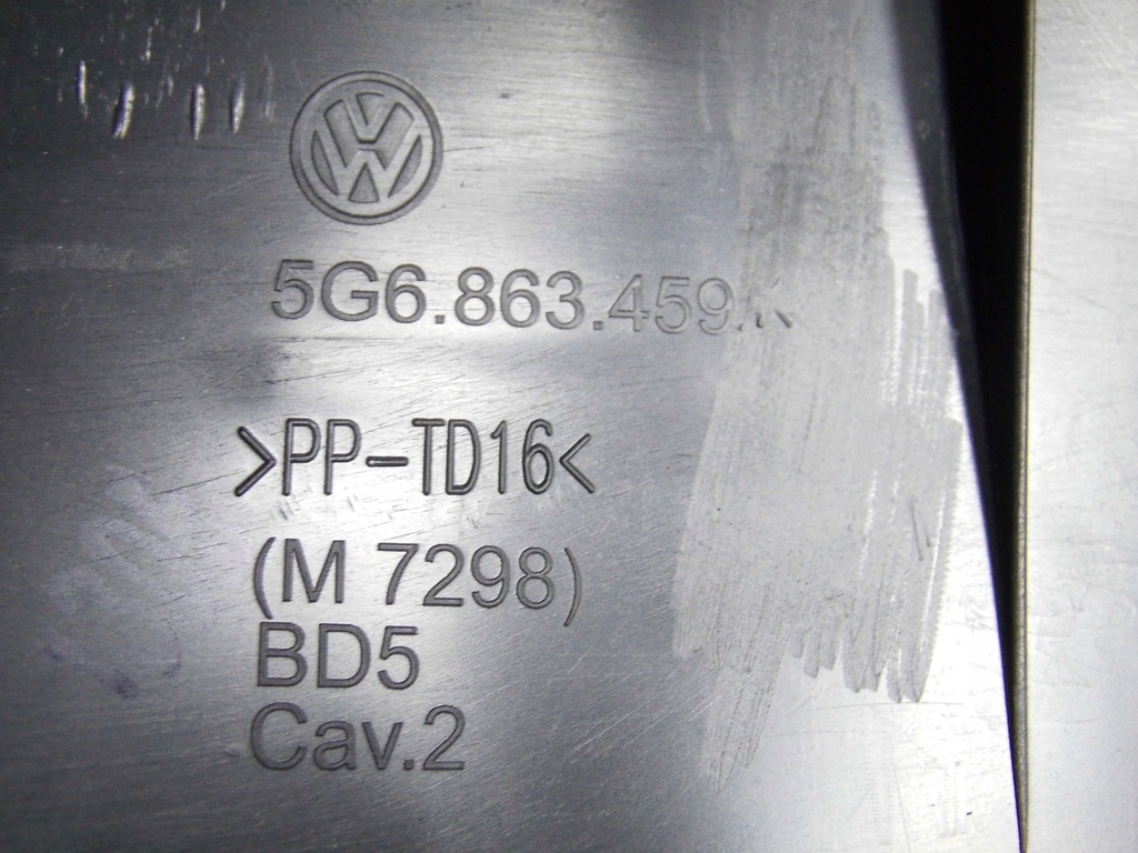 фото №8, Захист поперечина заднього 5g6863459k vw golf vii lift 3/5 двері оригінал
