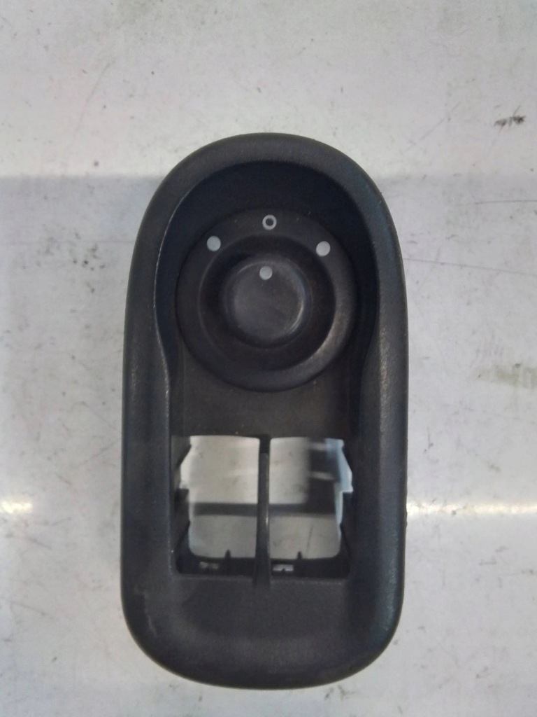 фото №4, Renault master iii 2017 кнопки окон