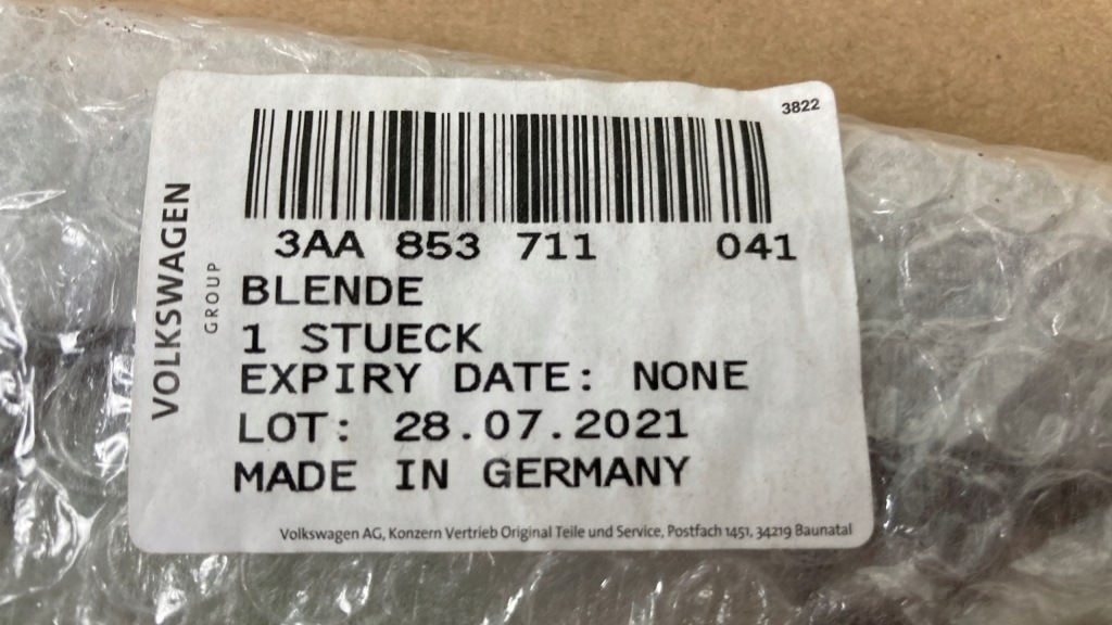 фото №9, Молдинг бампера передний vw passat b7 r-line 3aa