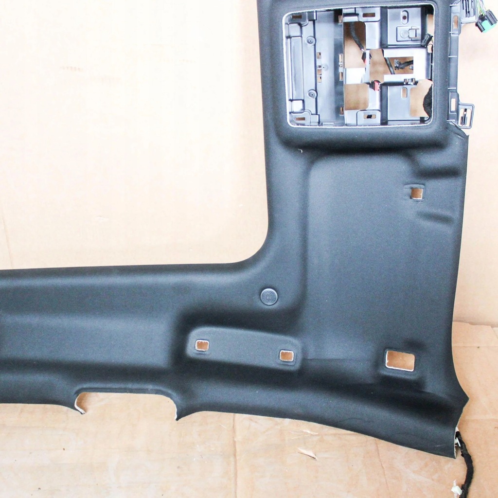 фото №8, Ford kuga ii 2020 потолок