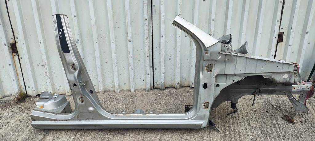 фото №1, Chevrolet aveo t250 hb четверть правая лонжерон