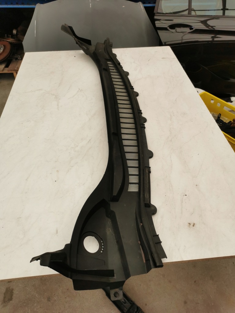 Купити Жабо ford edge mk2 ft4b-r02216-bdw європа