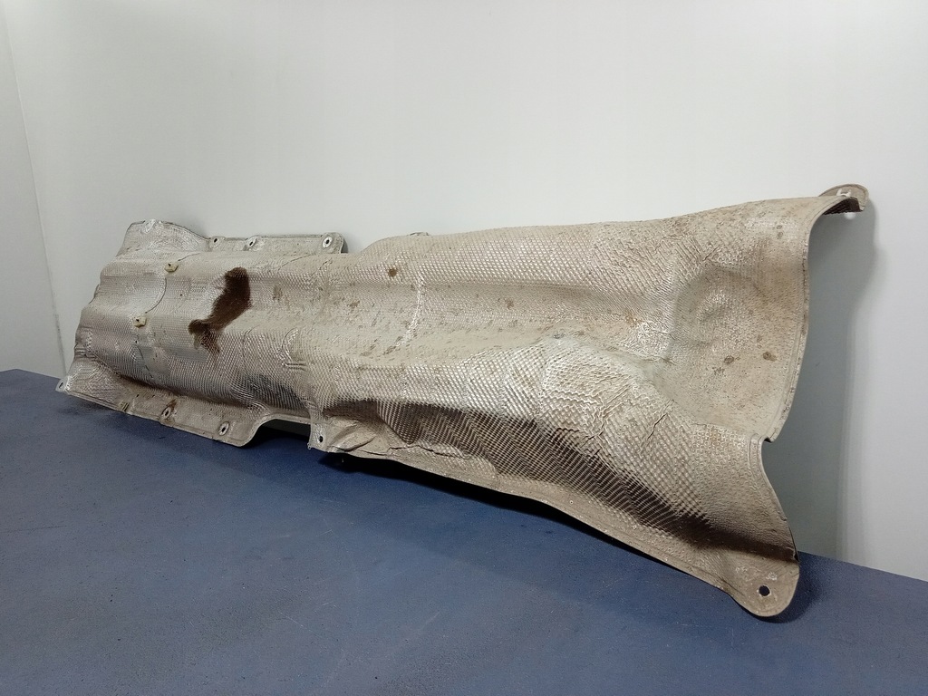 фото №4, Bmw 7 g11 g12 защита тепловая бака 7348359