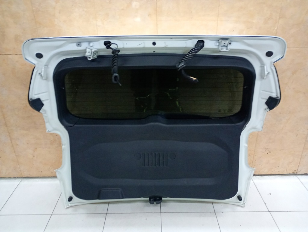 фото №2, Крышка багажника задняя задняя jeep renegade