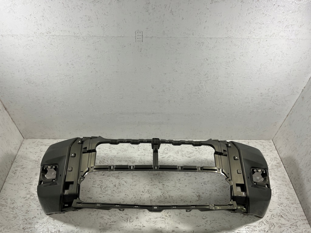 фото №1, Toyota hilux 8 viii lift invicible бампер перед