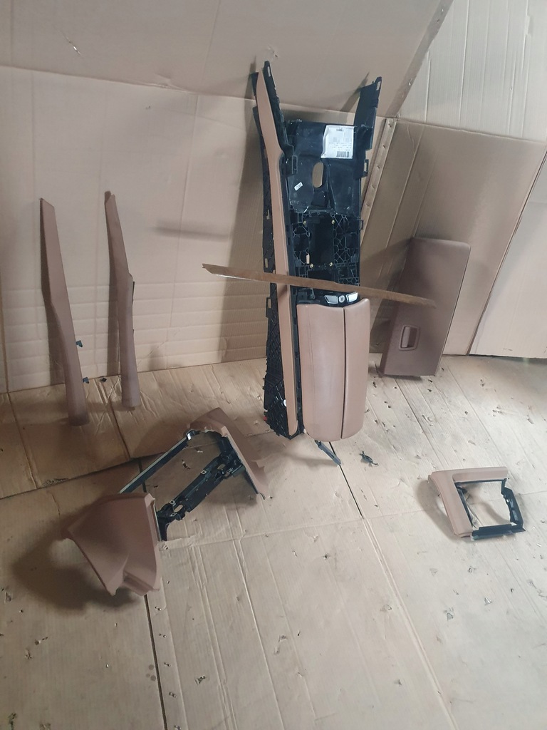 фото №9, Сиденья заднее сиденье обшивки bmw f01 bmw 7 коричневые europa