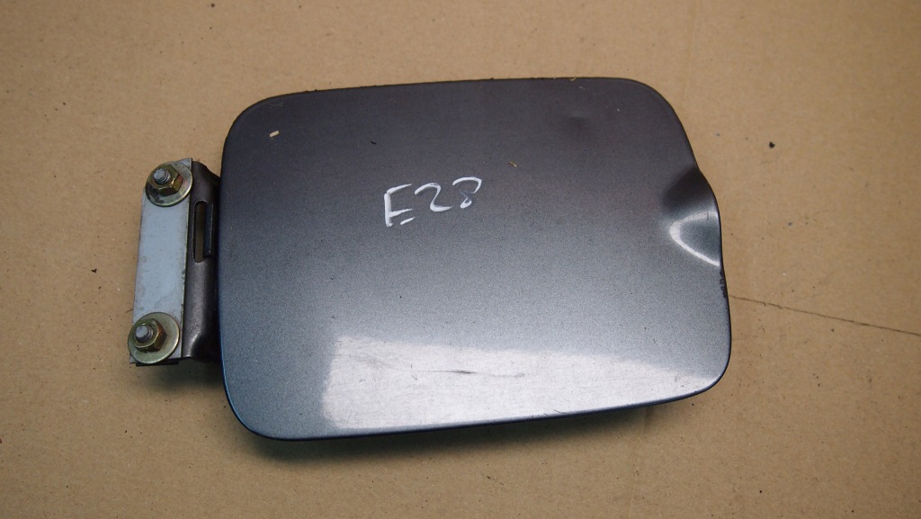 Купить Bmw e28 крышка заливной топлива