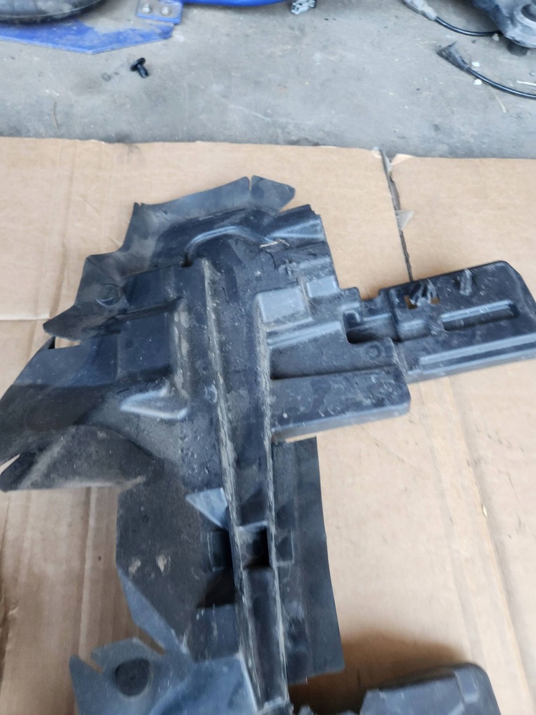 фото №7, Воздуховод воздуха peugeot 2008 ii правая 9852809280 lift 2023r.