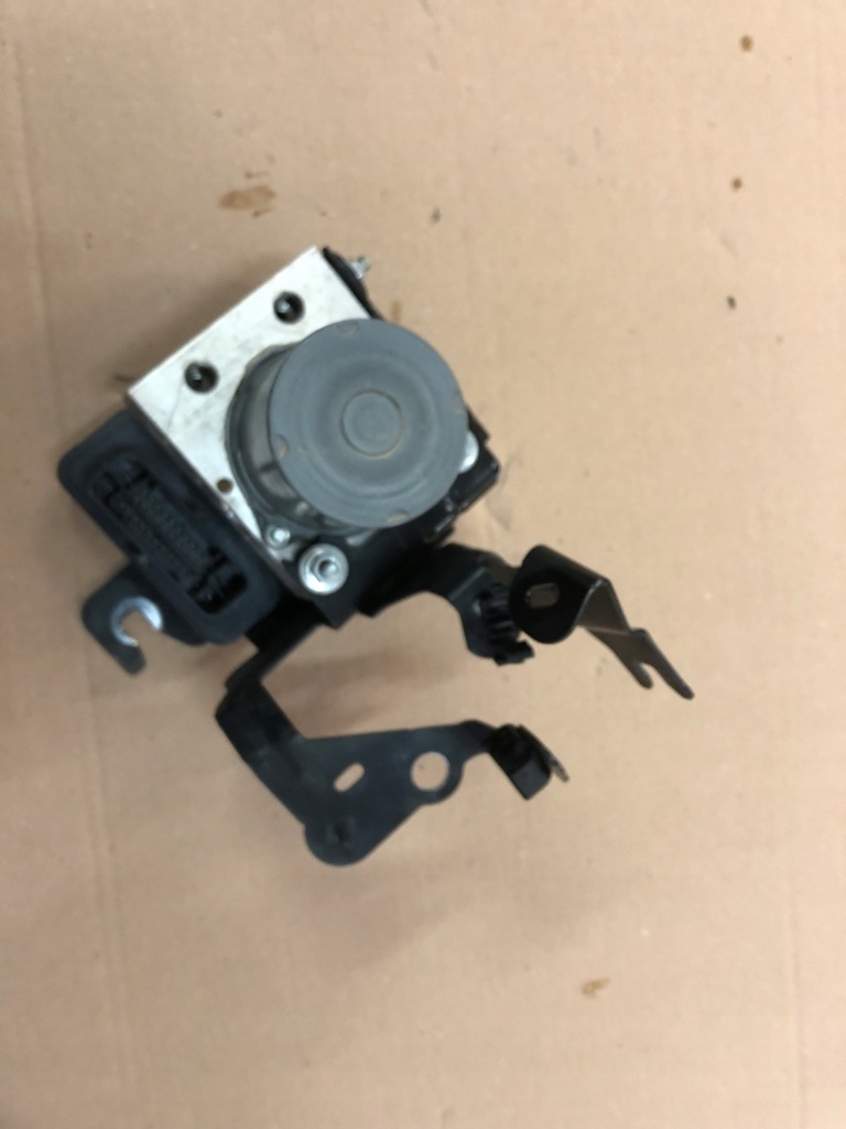 фото №3, Насос abs тормозная renault captur ii 476606054r