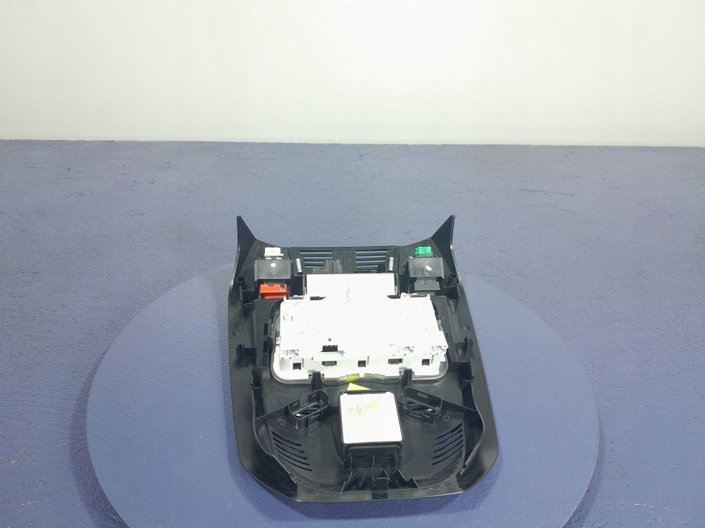 фото №5, Peugeot 5008 ii фонари потолочный перед 9814583977