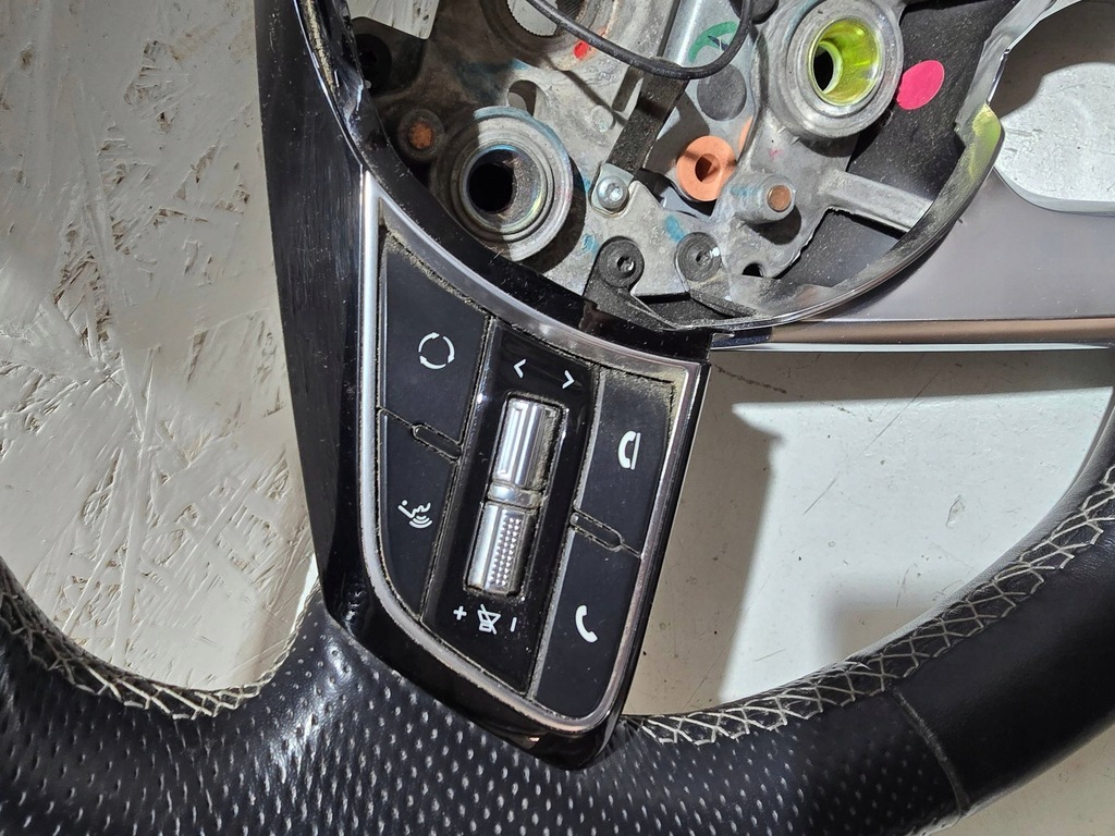 фото №8, Kia pro ceed ii xceed ceed iii повітропровід шкіра gtline